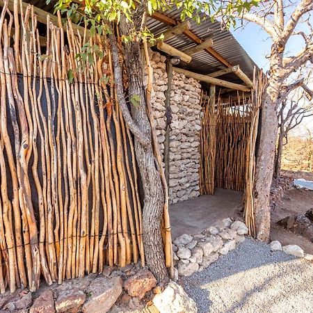 Etosha Village Campsite Okaukuejo Exteriér fotografie
