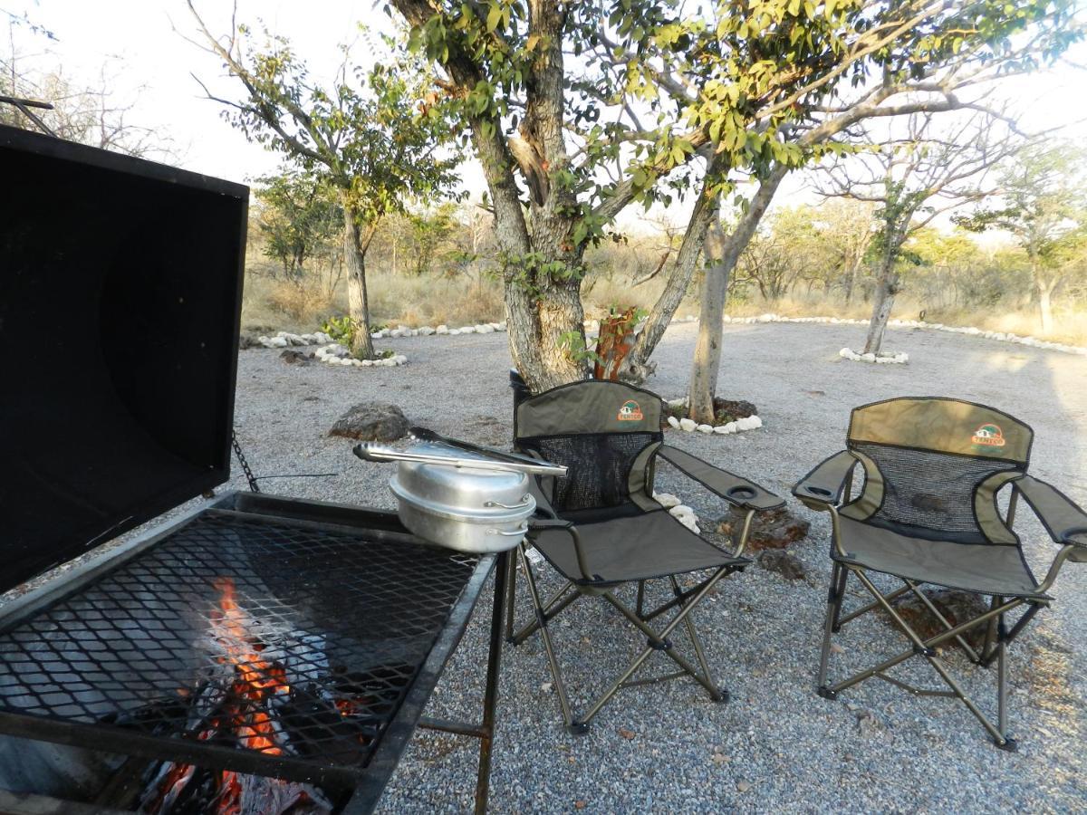 Etosha Village Campsite Okaukuejo Exteriér fotografie