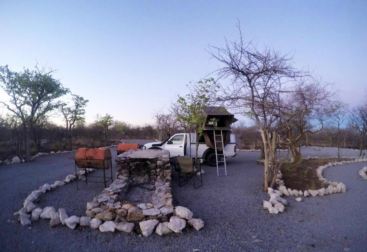 Etosha Village Campsite Okaukuejo Exteriér fotografie