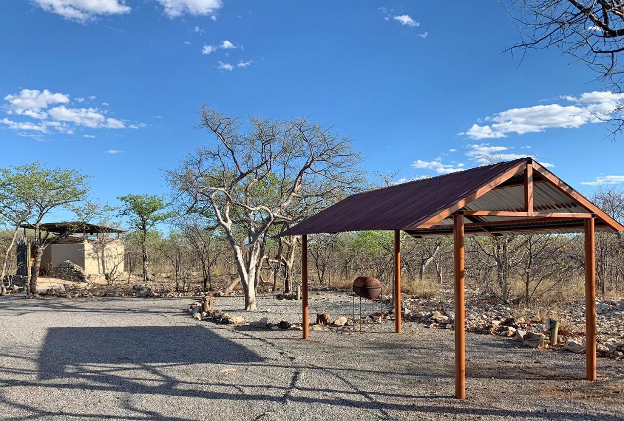 Etosha Village Campsite Okaukuejo Exteriér fotografie