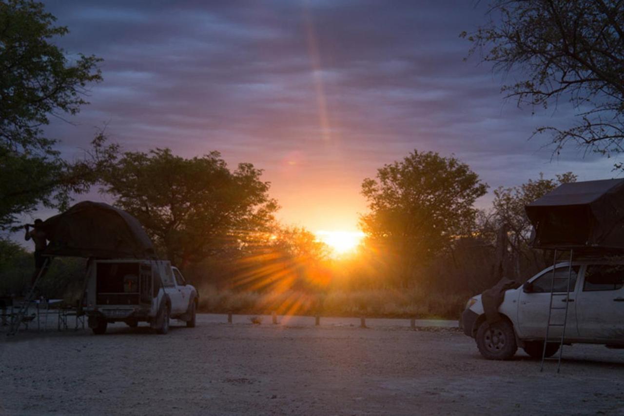 Etosha Village Campsite Okaukuejo Exteriér fotografie
